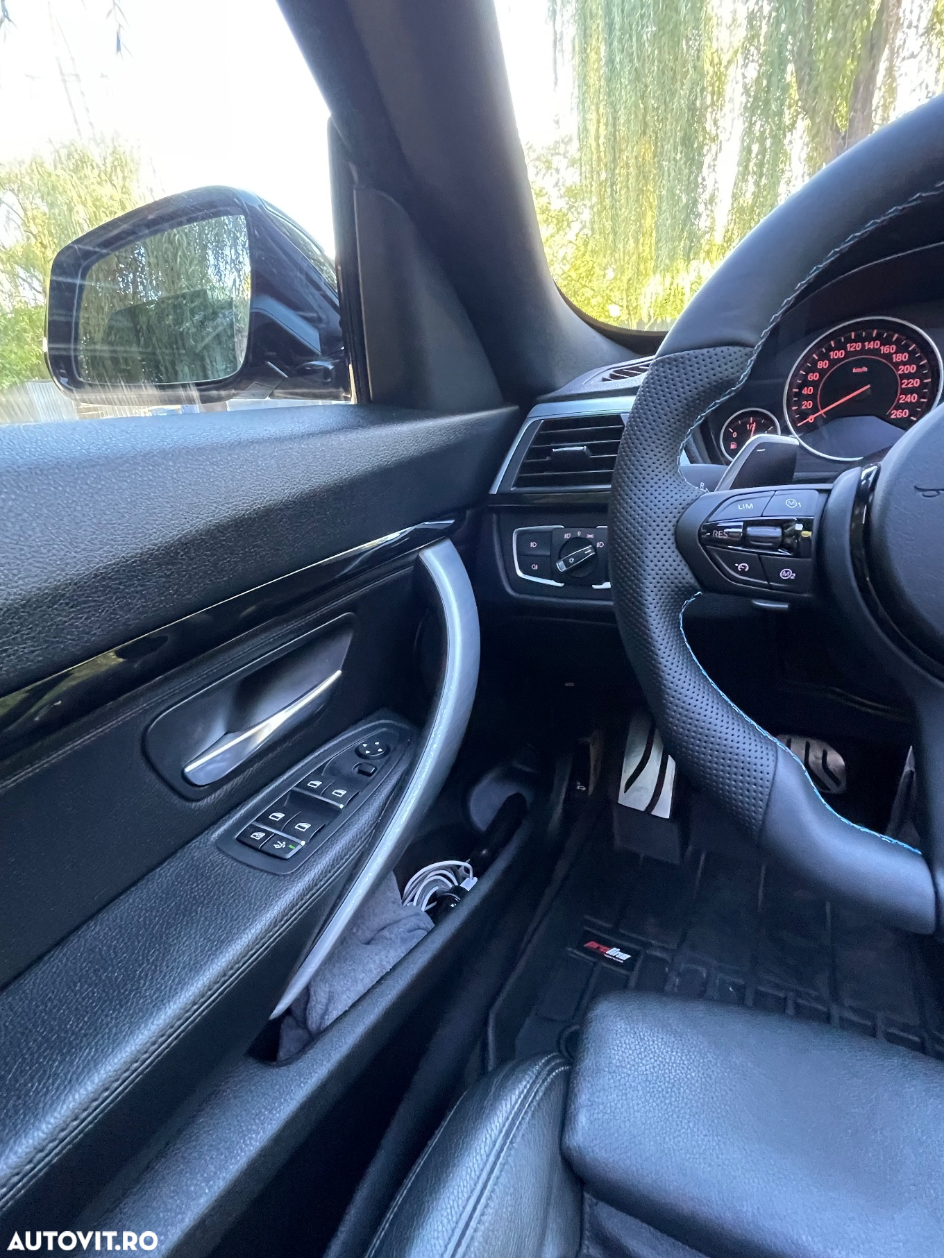 BMW Seria 3 320i GT Aut. M Sport - 23