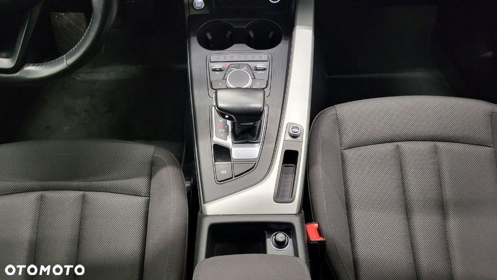 Audi A4 Avant 35 TDI S tronic - 18