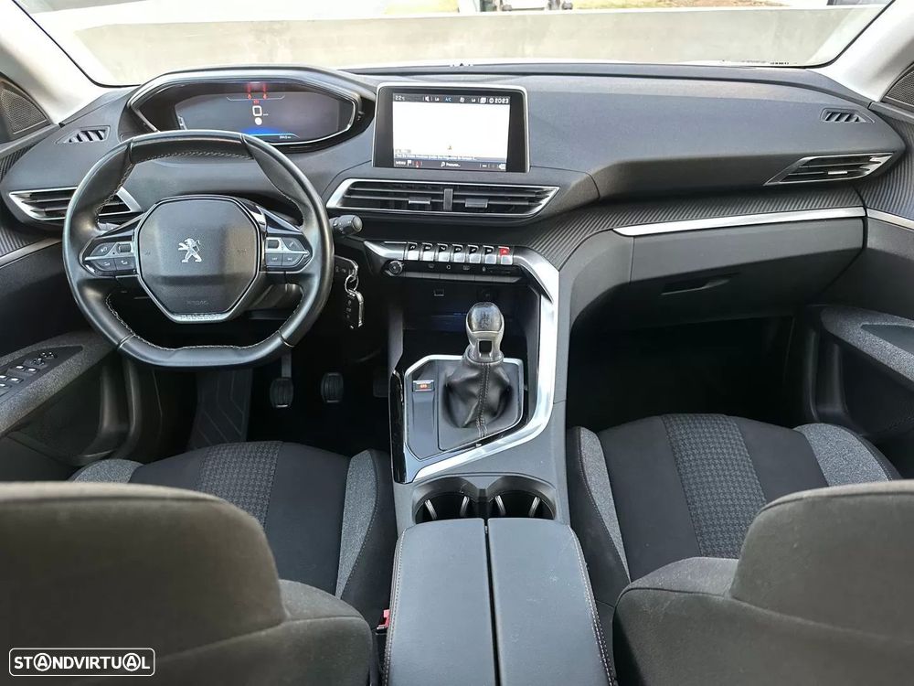 Peugeot 3008 1.2 PureTech Allure - 30