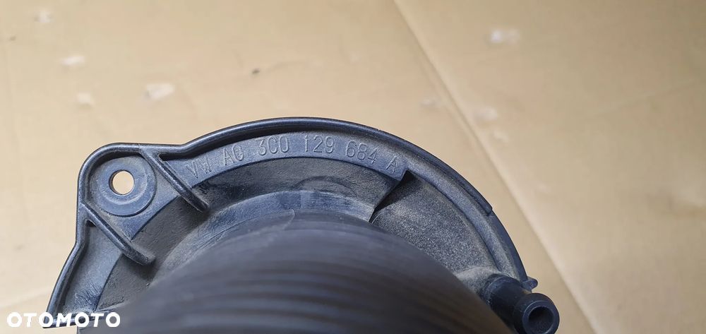 Przepływomierz powietrza VW Passat B6 2.0 FSI 3C0129684A - 7