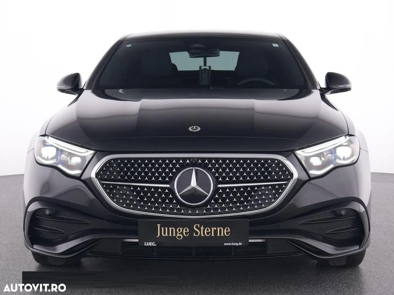 Mercedes-Benz E 220 d 4Matic 9G-TRONIC Edition AMG Line - 11