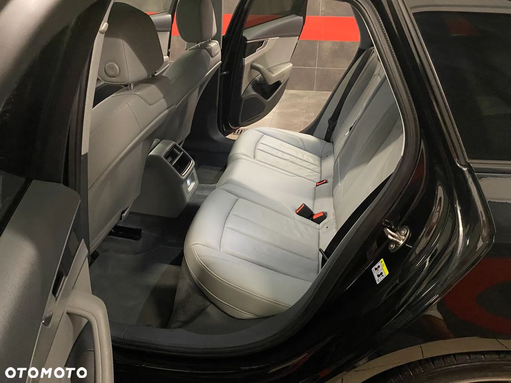 Audi A4 Avant 2.0 TDI S tronic design - 23
