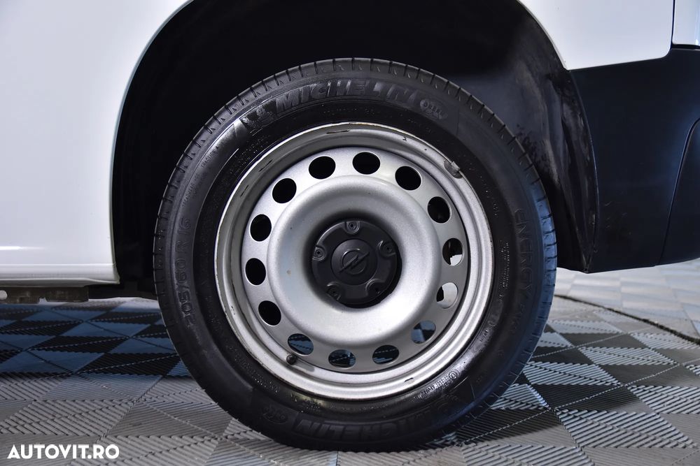 Opel Combo - 12