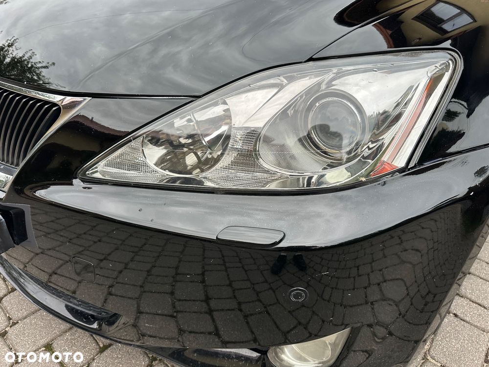 Lexus IS 250 Sport - 19