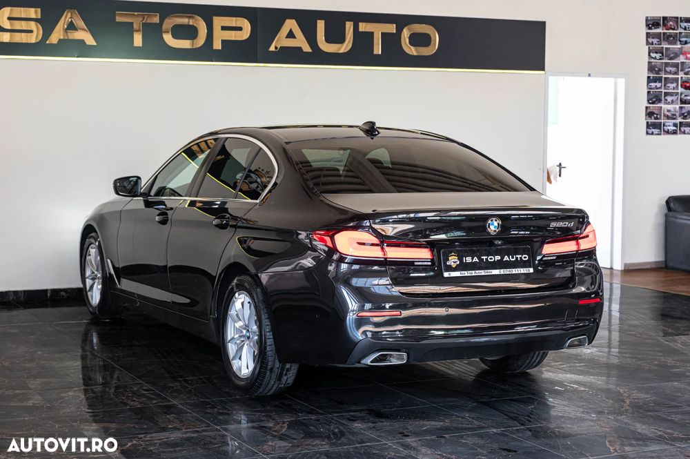 BMW Seria 5 520d Aut. Luxury Line - 36