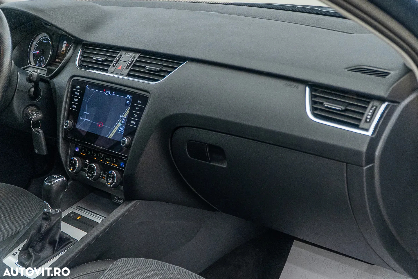 Skoda Octavia Combi 1.0 TSI DSG Style - 38