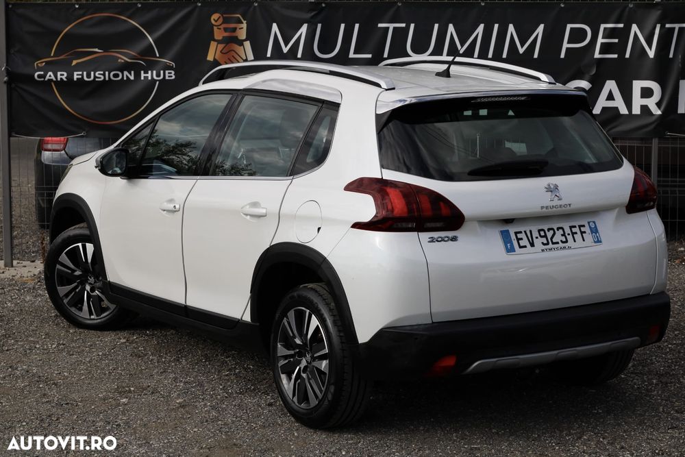 Peugeot 2008 1.2 PureTech Turbo EAT6 S&S Allure - 6