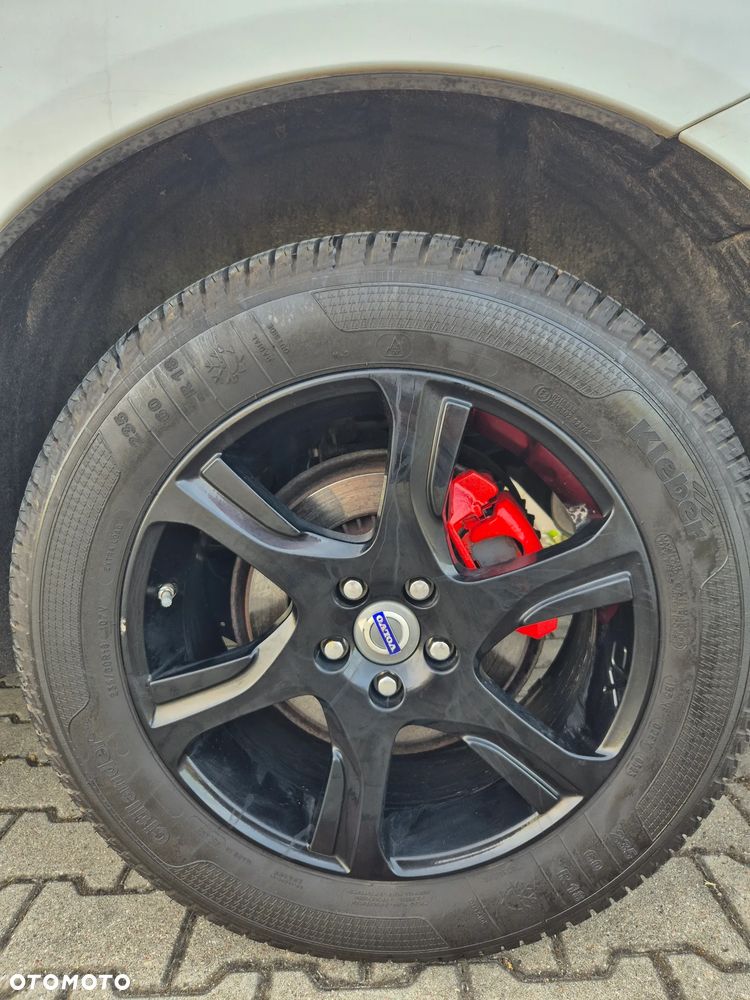 Volvo XC 60 - 25