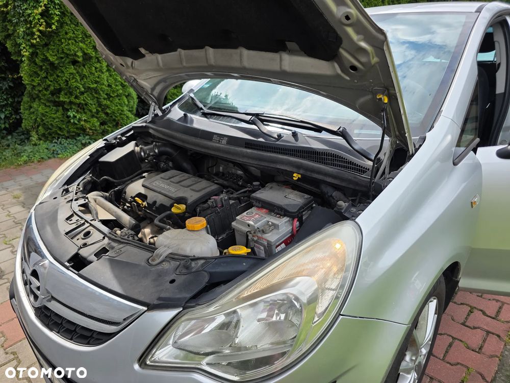 Opel Corsa - 14