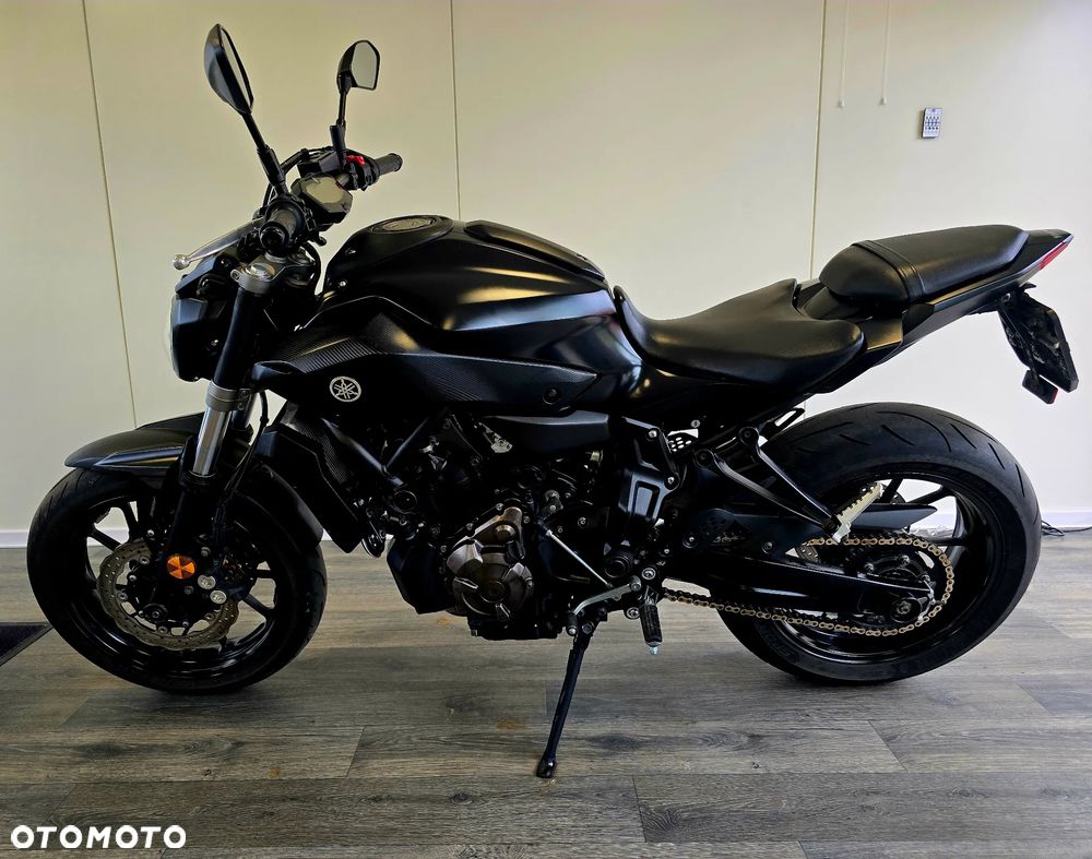 Yamaha MT - 2