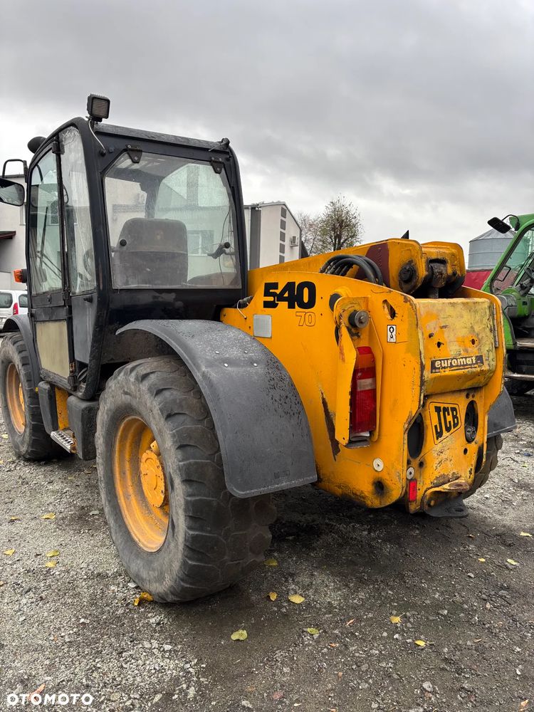 JCB 540-70 - 10