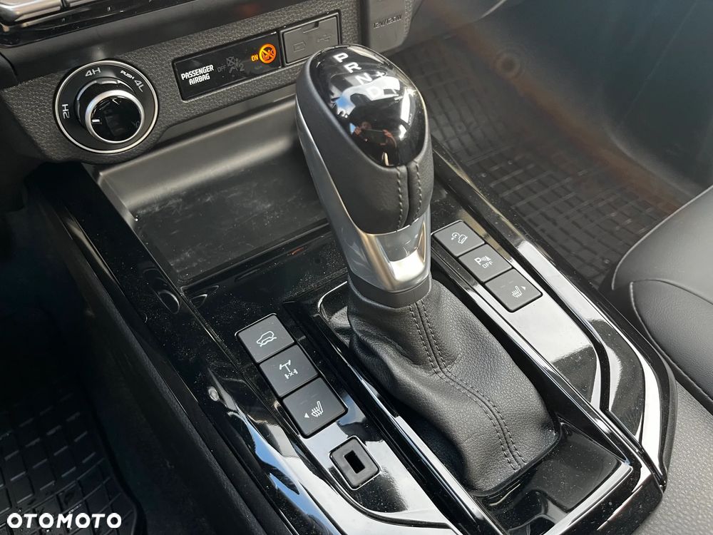 Isuzu D-Max - 11