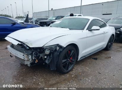 Ford Mustang 2.3 Eco Boost - 16