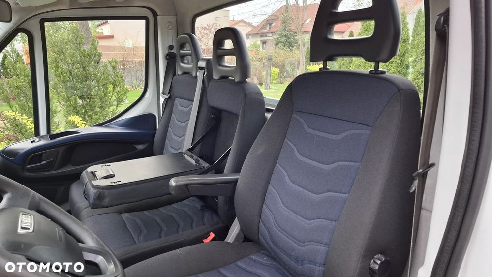 Iveco DAILY 35S16 - 22