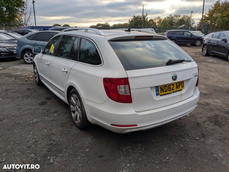 Dezmembrari / Dezmembrez Skoda Superb II Combi (3T5) 1.6 TDI CAYC cutie viteze manual cod culoare LF9E - 6