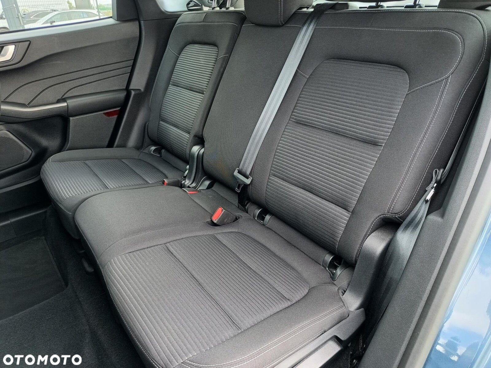 Ford Kuga 1.5 EcoBoost FWD Titanium - 14