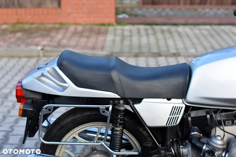 BMW R - 8
