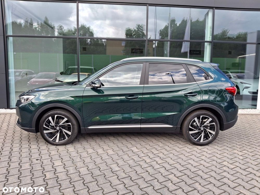 MG ZS Hybrid+ - 4