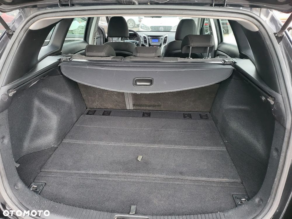 Hyundai i30 1.4 CRDi Premium - 31