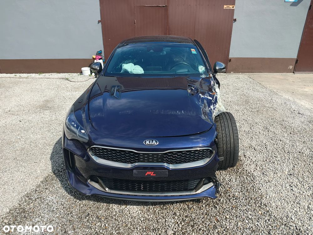 Kia Stinger 3.3 T-GDI AWD OPF GT - 13