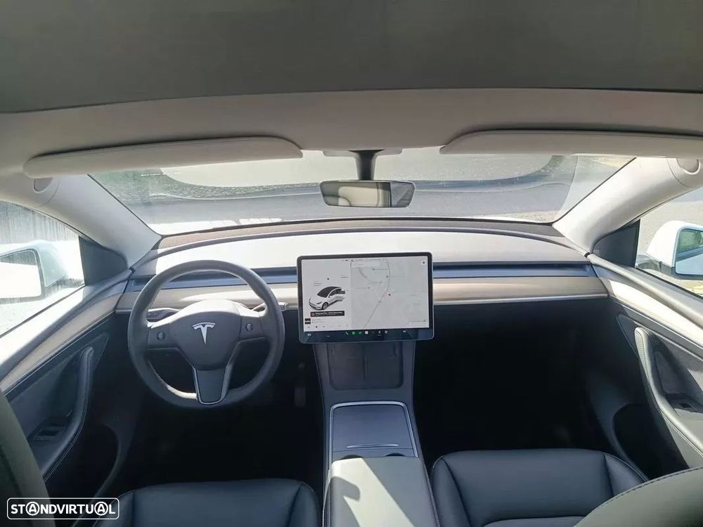 Tesla Model Y Long Range Dual Motor AWD - 17