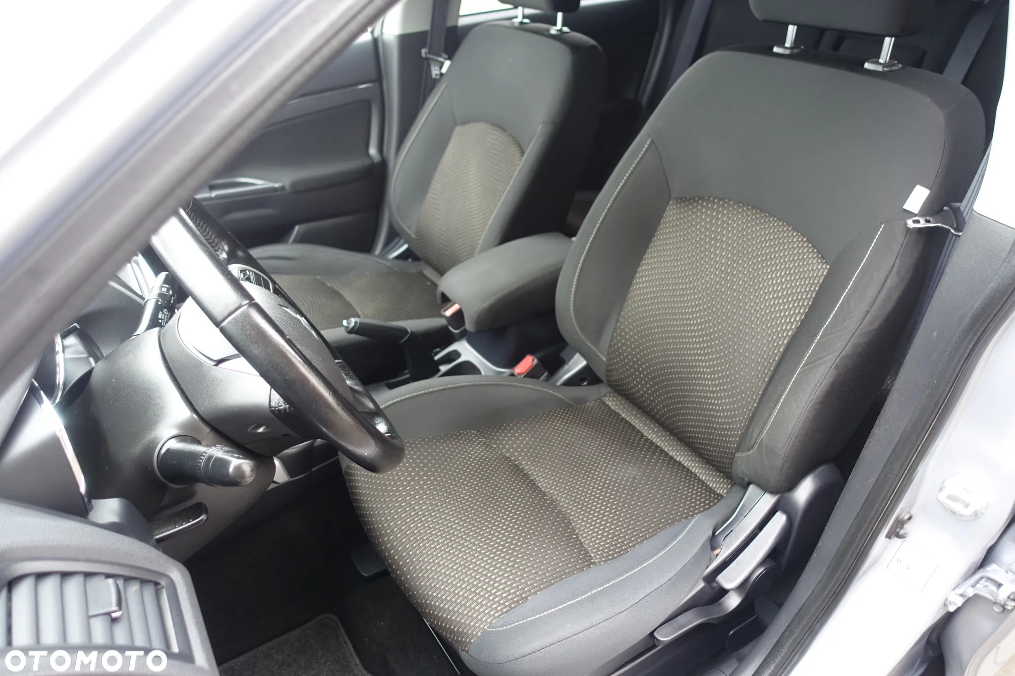 Mitsubishi ASX 1.8 DI-D 2WD Comfort Edition - 25