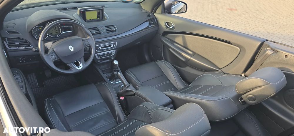 Renault Megane - 17
