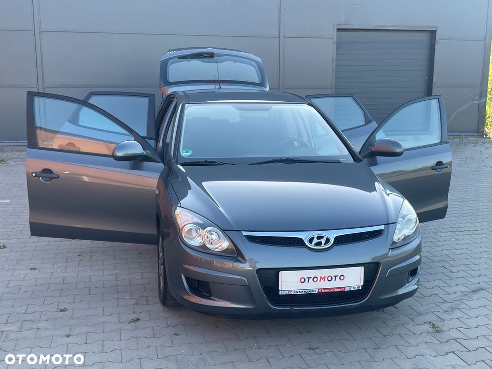 Hyundai i30 1.4 Comfort - 37