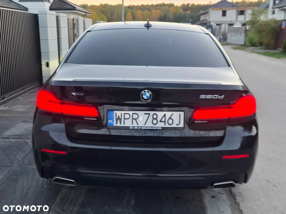 BMW 5 Series 2021 photo 5