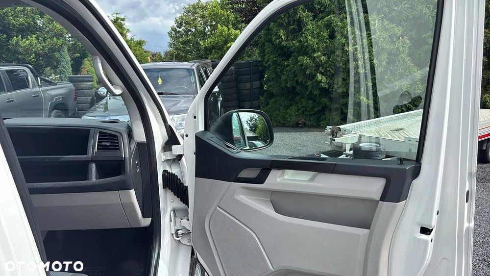 Volkswagen Transporter T6 - 17