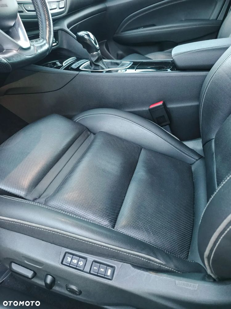 Opel Insignia 2.0 CDTI 4x4 Ultimate S&S - 13