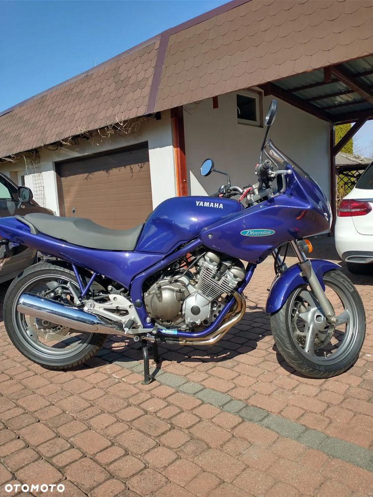 Yamaha XJ - 2