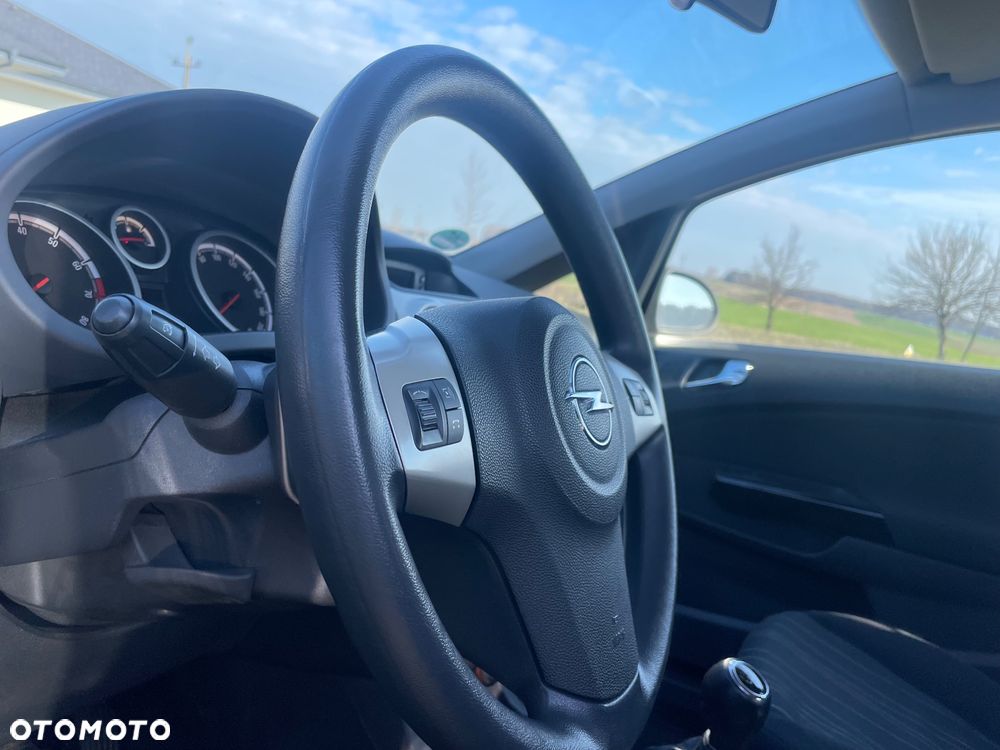 Opel Corsa - 5