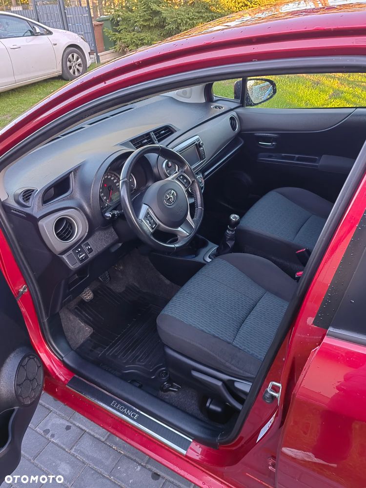 Toyota Yaris - 16