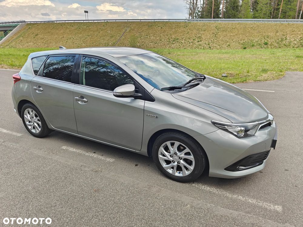 Toyota Auris - 14