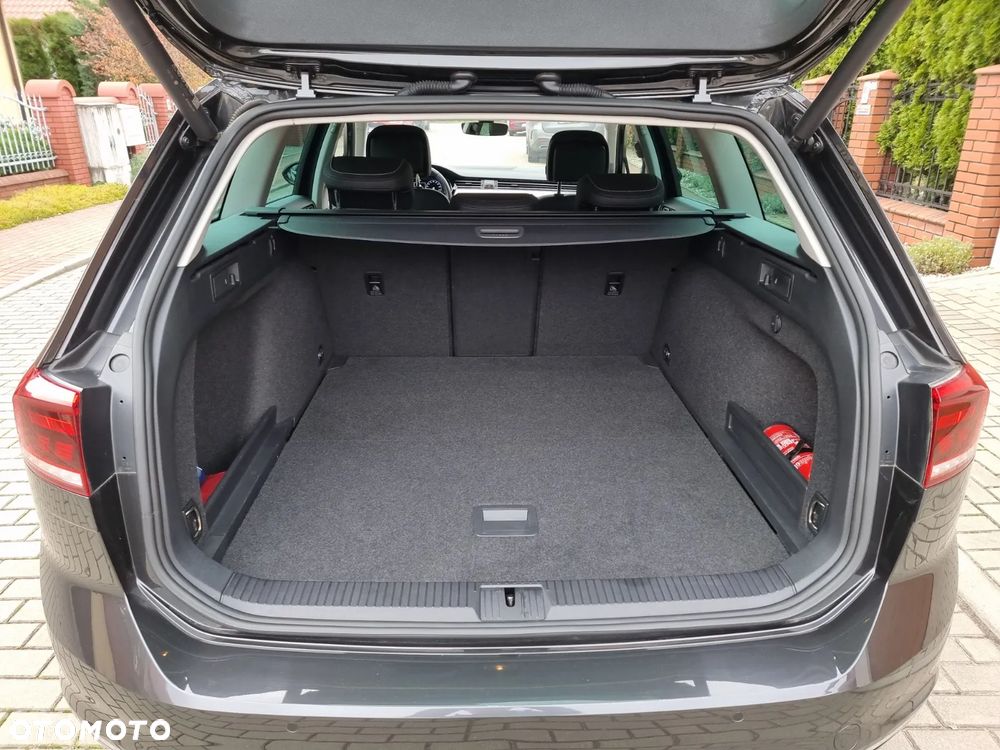 Volkswagen Passat 2.0 TDI 4Mot Elegance DSG - 12