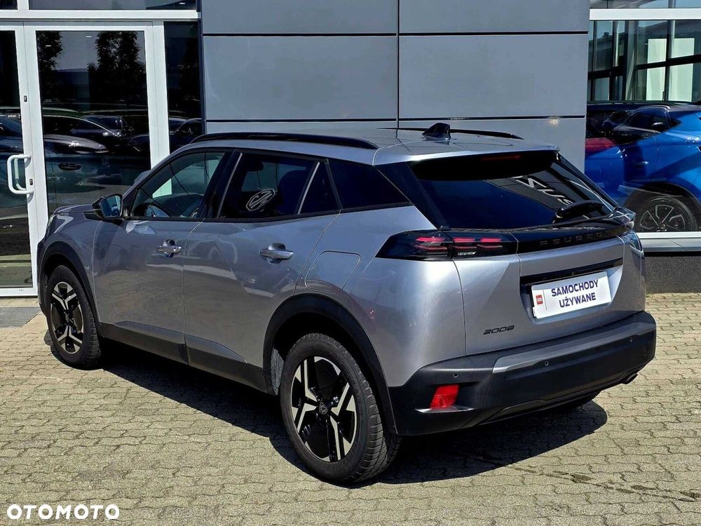 Peugeot 2008 PureTech 100 Allure S&S BVM6 - 8