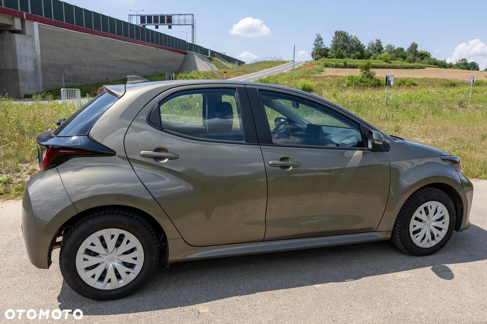 Toyota Yaris 1.5 Active - 4