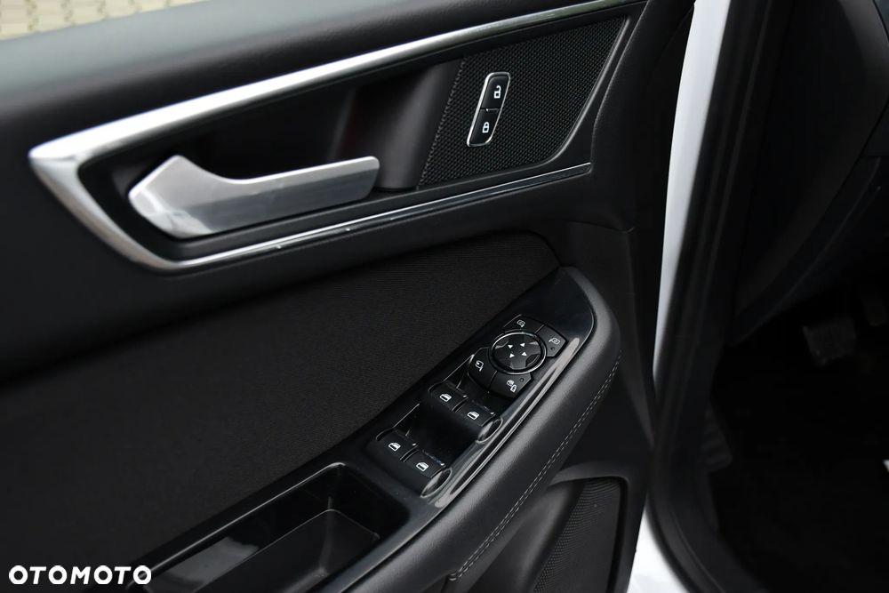 Ford S-Max 2.0 TDCi Bi-Turbo Titanium PowerShift - 29