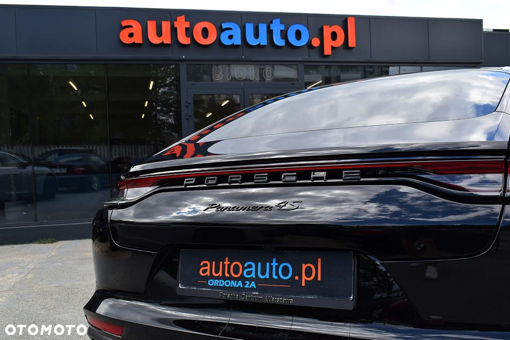 Porsche Panamera 4S GPF Executive - 32