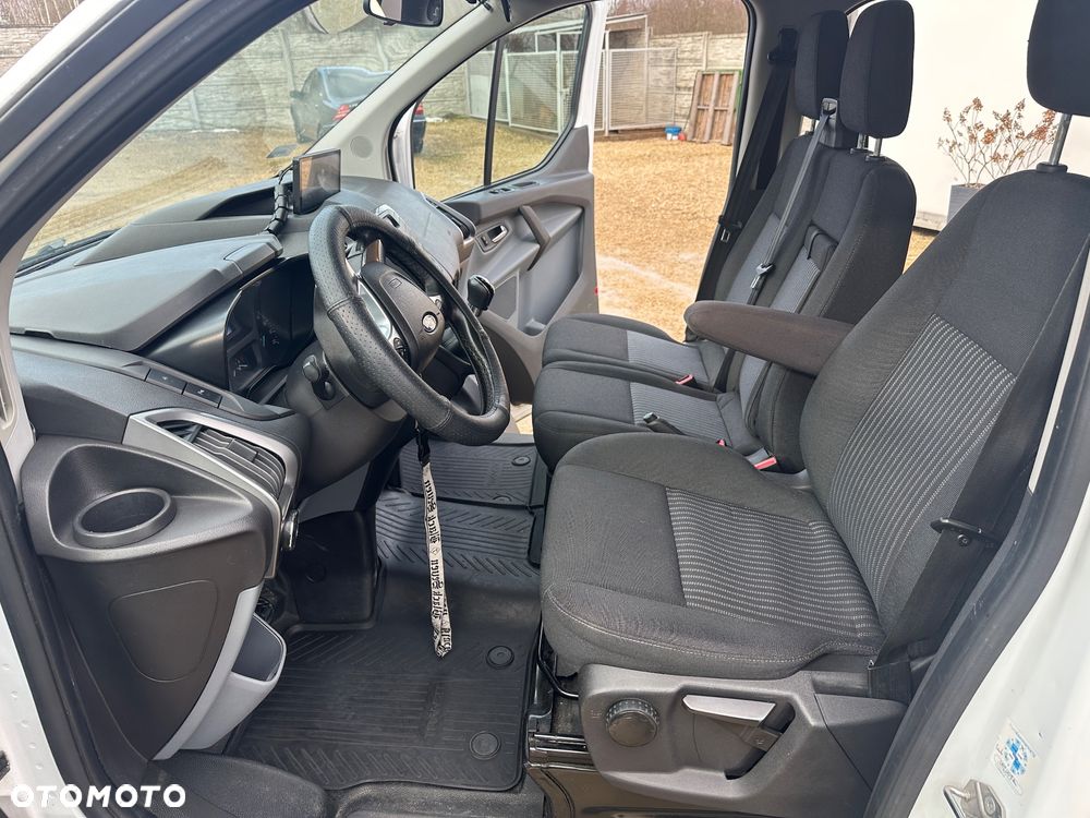 Ford Transit Custom 290 L2H1 Limited - 9