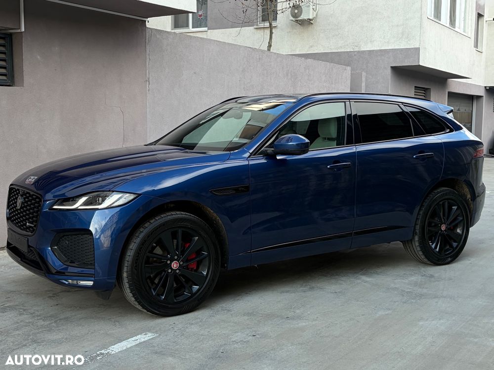 Jaguar F-Pace P250 AWD R-Dynamic SE - 15