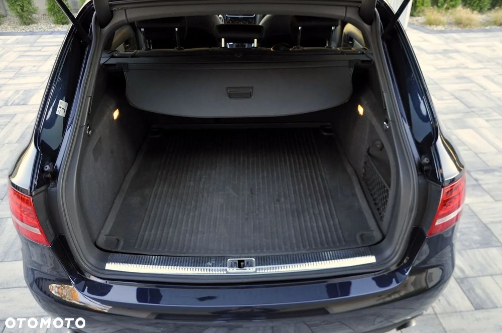 Audi A4 Avant - 25