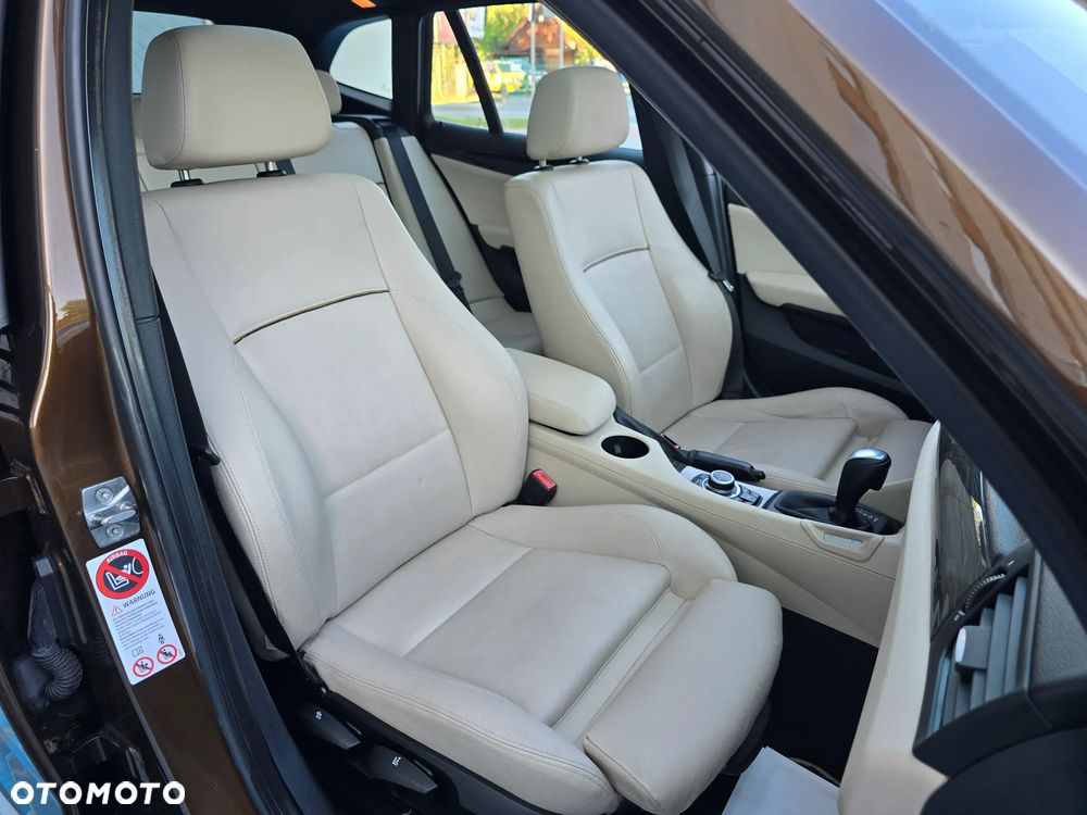 BMW X1 xDrive20d - 35