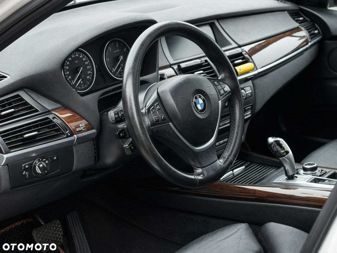 BMW X5 xDrive30d xLine - 12