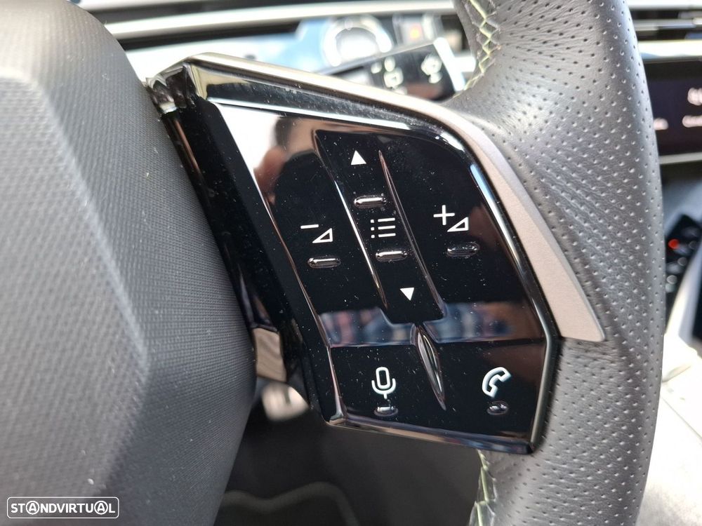 Peugeot 5008 1.2 Hybrid GT e-DCS6 - 22