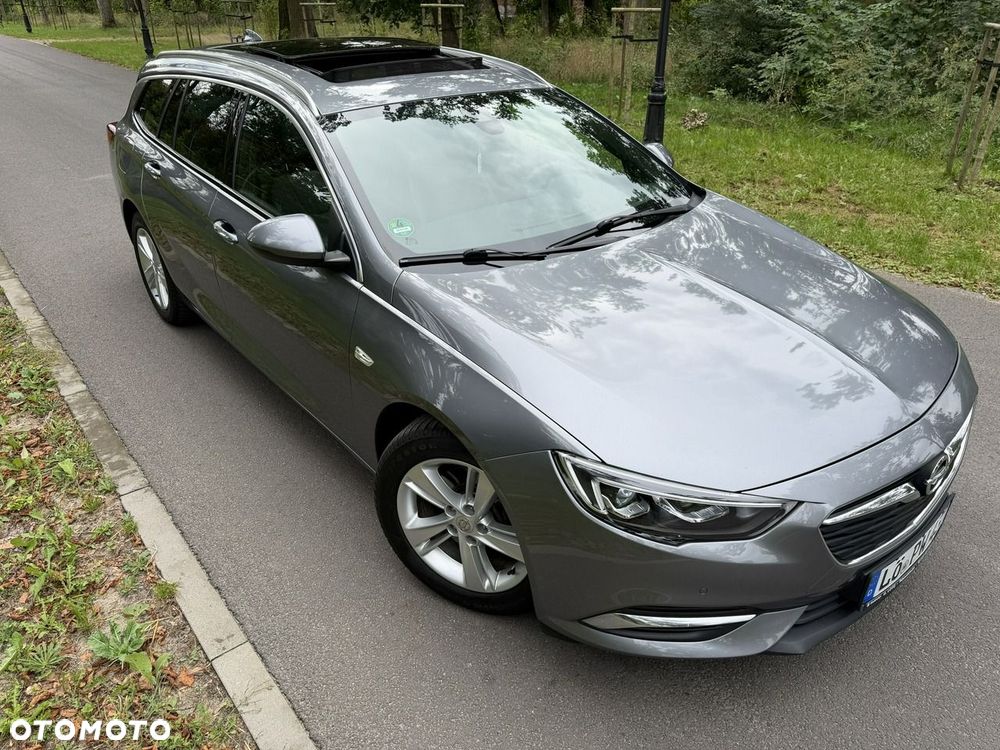 Opel Insignia - 16