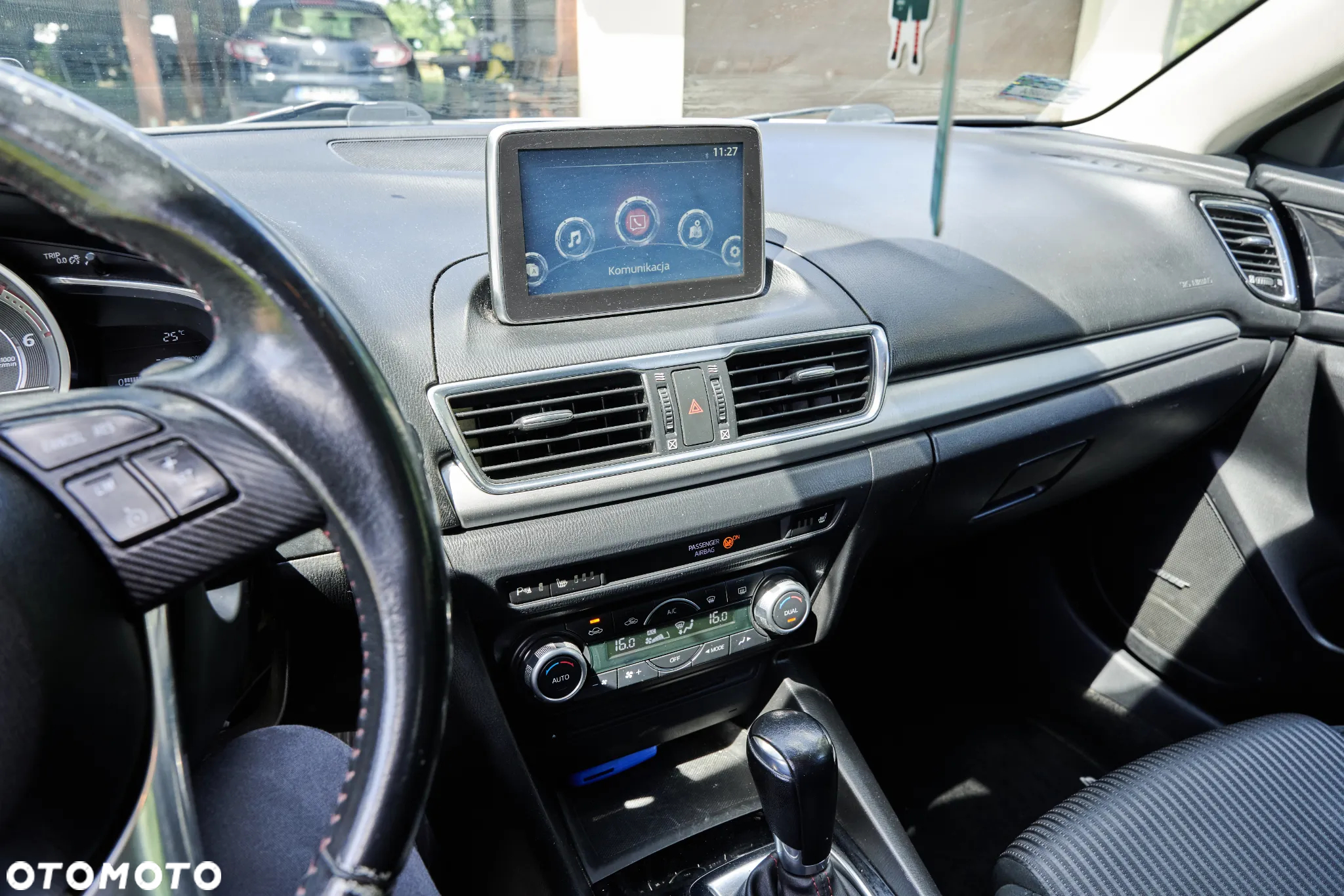 Mazda 3 - 11