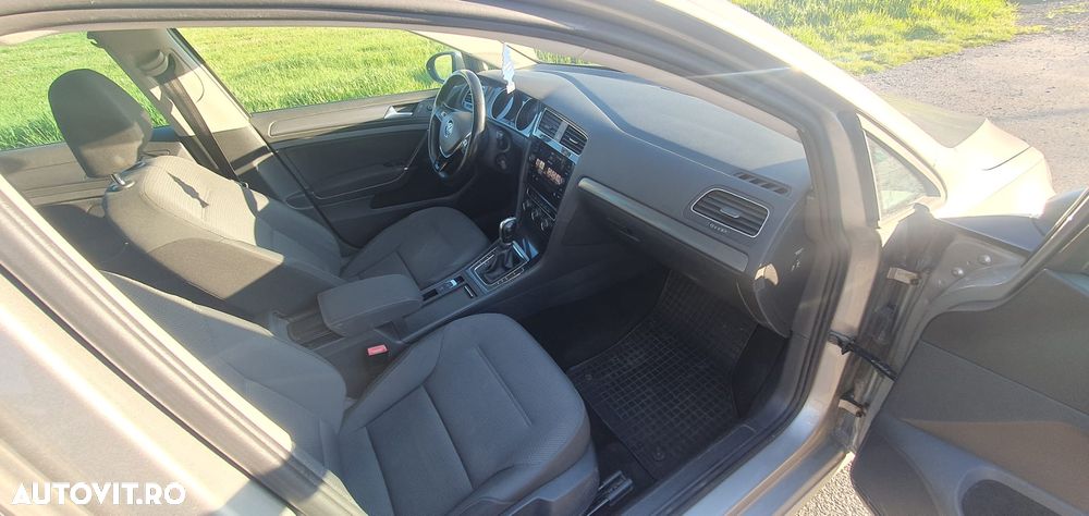 Volkswagen Golf 1.6 TDI DSG Comfortline - 7