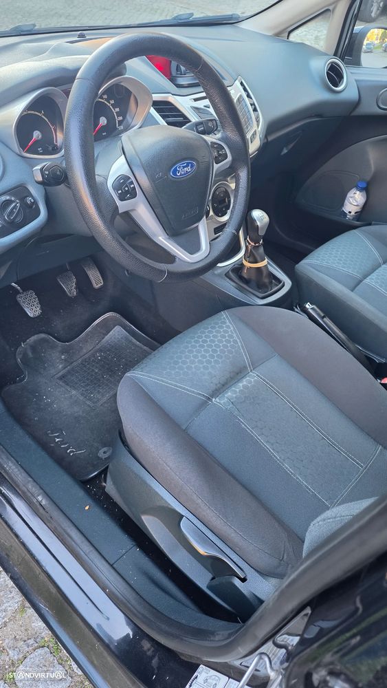 Ford Fiesta - 4